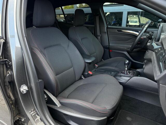 Ford FOCUS Wagon 1.0 EcoBoost ST Line Navi LED Cruise PDC