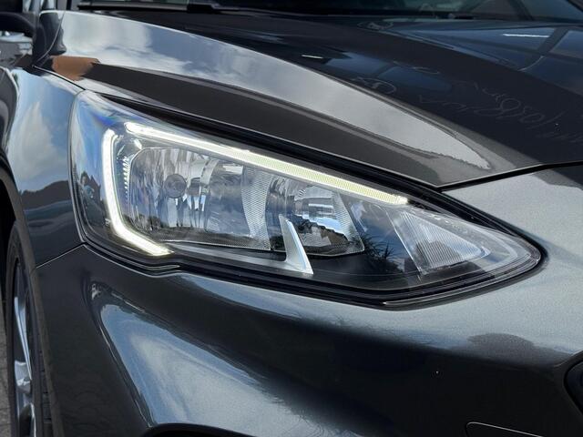 Ford FOCUS Wagon 1.0 EcoBoost ST Line Navi LED Cruise PDC
