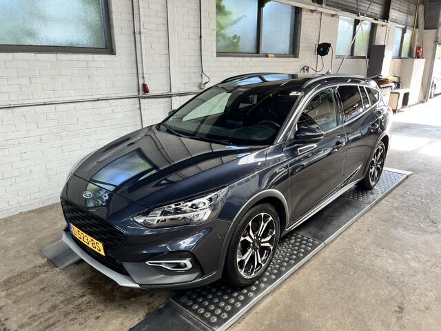 Ford FOCUS 1.0 EcoBoost Hybrid Active XBns Trekhaak Cruise Clima Navi