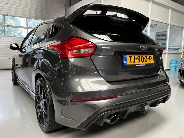Ford FOCUS 2.3 RS Schaalstoelen, 19inch, Navi