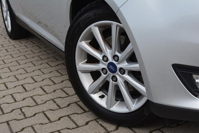 Ford FOCUS Wagon 1.0 Titanium | Keyless | Navi | Carplay |