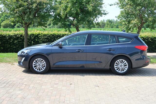Ford FOCUS Wagon 1.0 EcoBoost Titanium Business Trekhaak navi cruise