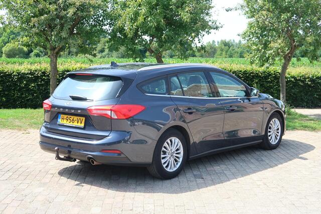 Ford FOCUS Wagon 1.0 EcoBoost Titanium Business Trekhaak navi cruise