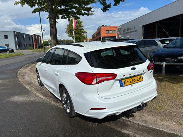 Ford FOCUS Wagon BWJ 2021 1.0 EcoBoost Hybrid 124 PK ST Line Business NIEUW BINNEN !