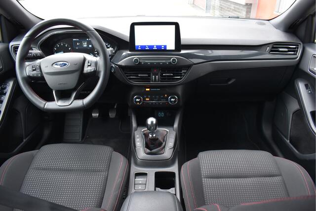 Ford FOCUS Wagon 1.0 EcoBoost Hybrid ST Line Business Cruise, Camera, Stoelverwarming, DAB, PDC
