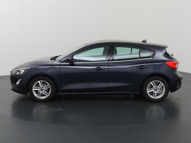 Ford FOCUS 1.0 EcoBoost Trend Edition Business | Trekhaak | Parkeercamera | Navigatie | Cruise Control |