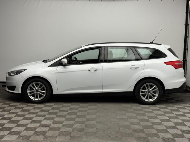 Ford FOCUS Wagon 1.0 Trend Airco LM16" Cruise NL Auto