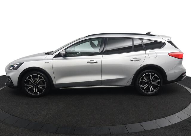 Ford FOCUS Wagon 1.0 EcoBoost Hybrid Active*ECC*NAVI*ACC*HAAK*CAM*