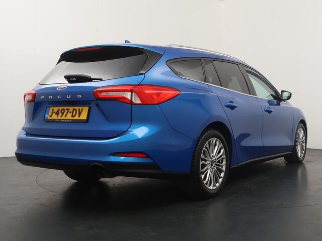 Ford FOCUS Wagon 1.0 EcoBoost ST Line Business - Navigatie - Stoelverwarming - Camera - Parkeerassistent