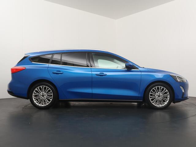 Ford FOCUS Wagon 1.0 EcoBoost ST Line Business - Navigatie - Stoelverwarming - Camera - Parkeerassistent
