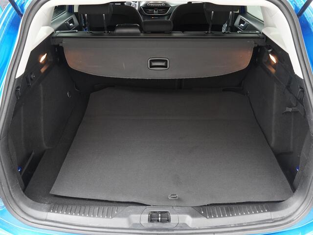 Ford FOCUS Wagon 1.0 EcoBoost ST Line Business - Navigatie - Stoelverwarming - Camera - Parkeerassistent
