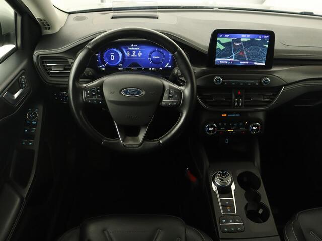 Ford FOCUS 1.5 EcoBoost Vignale | Automaat | Leder | Head-Up | Stoel & stuurverwarming | Adaptive cruise | Camera | Carplay | Full LED | Keyless | Park Assist | Navigatie