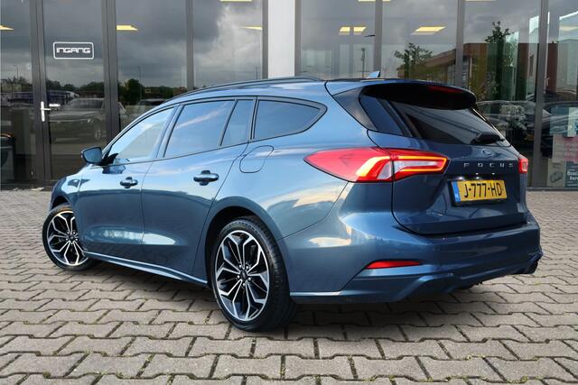 Ford FOCUS Wagon 1.0 EcoBoost ST Line X | Winter Pakket | DAB | Trekhaak |