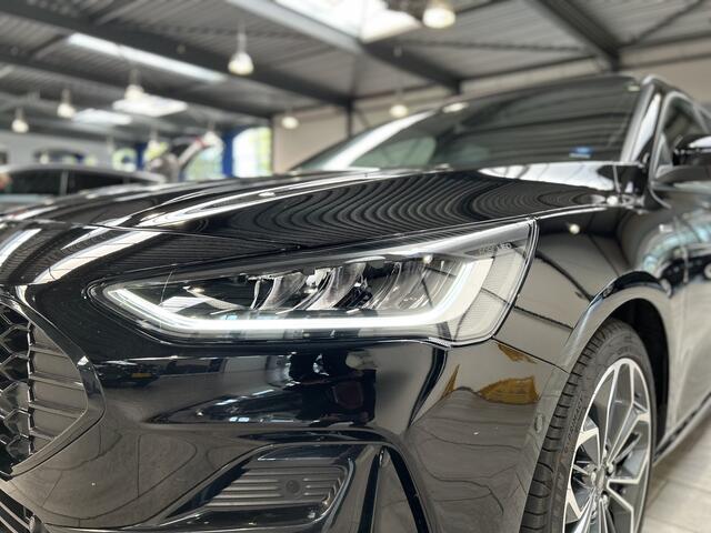 Ford FOCUS Wagon ST-Line X EcoBoost Hybrid 155 pk I Pano | Winter Pack | Adapt. cruise | Camera | Draadloos Apple Carplay | 18'' Velgen |