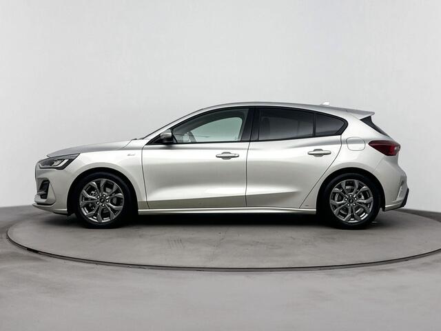 Ford FOCUS 1.0 EcoBoost Hybrid ST Line | Groot scherm | Navigatie | All Season banden | Winter pack | parkeersensoren v + A | Apple Carplay / Android Auto |