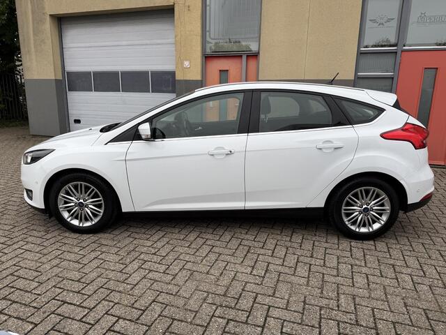 Ford FOCUS 1.0 Titanium, AUTOMAAT, Navi, Nieuwe DistributieRi