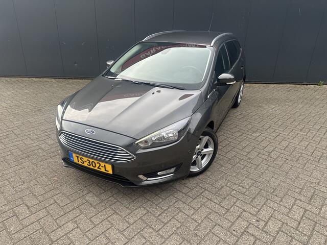 Ford FOCUS Wagon 1.0 Titanium | Trekhaak | Navi | Stoel- stuurverwarming