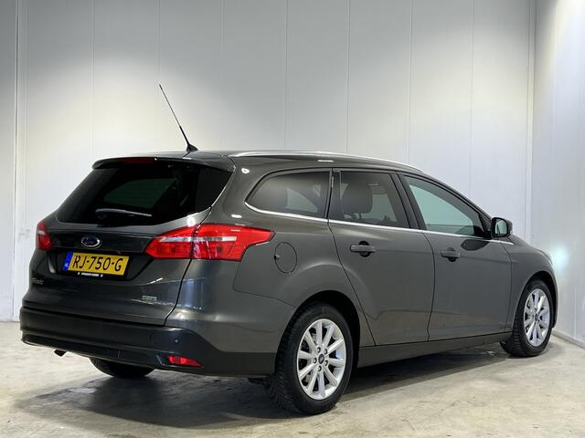Ford FOCUS Wagon 1.0 Titanium | Navigatie/Android/Apple Carplay | LM Velgen 16" | Achteruitrijcamera + PDC Achter | Cruise Control | Airco | Verwarmde Voorruit |
