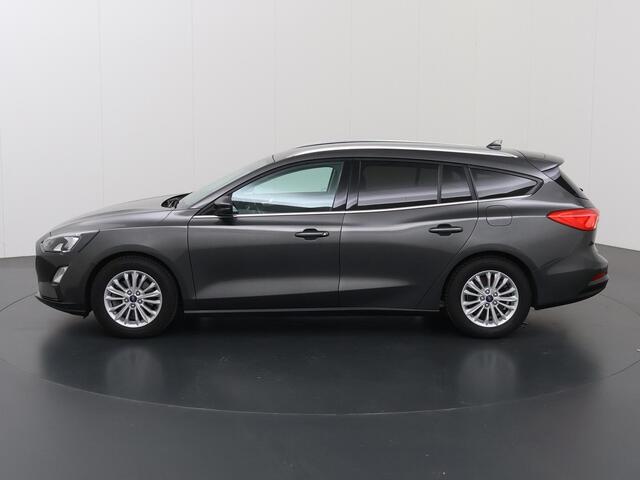 Ford FOCUS 1.0 EcoBoost Titanium Business | Winterpack | Climate Control | Navigatie | Parkeersensoren |