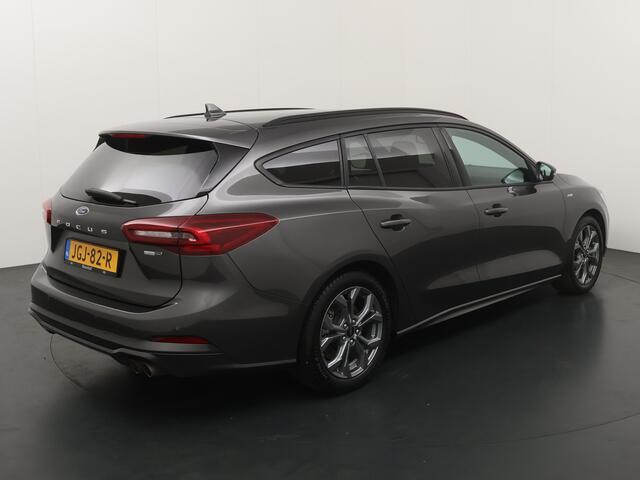 Ford FOCUS Wagon EcoBoost Hybrid 125 pk ST Line | Winter Pack | 4 seiz. banden | Navi | Clima | Cruise | Dr. loos Apple Carplay