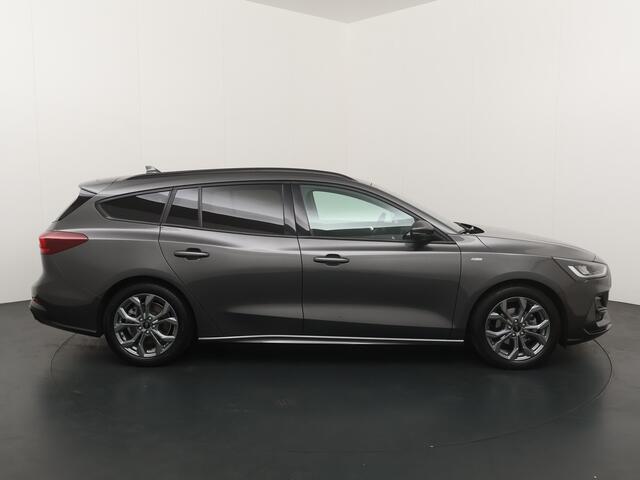 Ford FOCUS Wagon EcoBoost Hybrid 125 pk ST Line | Winter Pack | 4 seiz. banden | Navi | Clima | Cruise | Dr. loos Apple Carplay