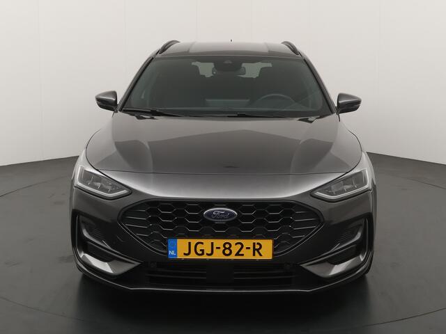 Ford FOCUS Wagon EcoBoost Hybrid 125 pk ST Line | Winter Pack | 4 seiz. banden | Navi | Clima | Cruise | Dr. loos Apple Carplay