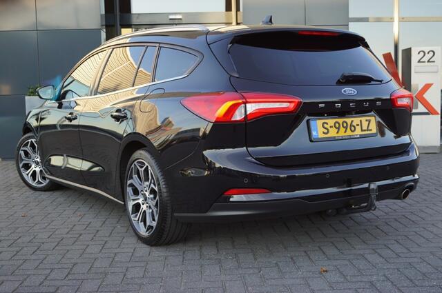 Ford FOCUS Wagon 1.5 EcoBoost 182pk Aut. /Navi/ BenO /Trekhaak afnb./ Camera/App-connect/ Park-assist