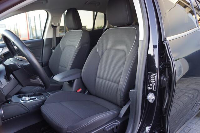 Ford FOCUS Wagon 1.5 EcoBoost 182pk Aut. /Navi/ BenO /Trekhaak afnb./ Camera/App-connect/ Park-assist