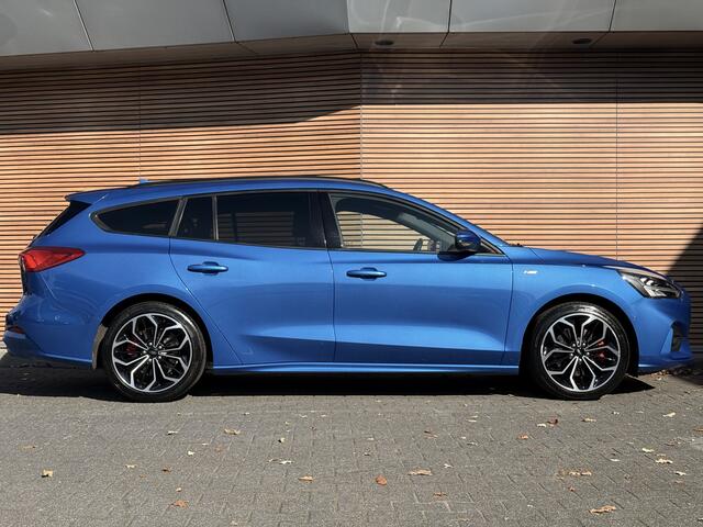 Ford FOCUS Wagon 1.5 EcoBoost ST-Line Navi / Winterpakket / Trekhaak / 18Inch