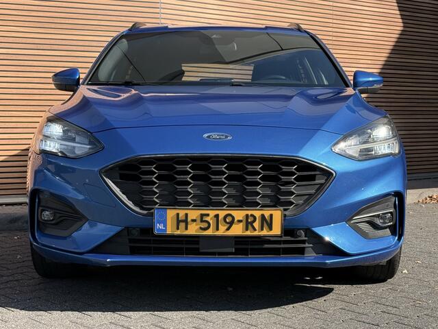 Ford FOCUS Wagon 1.5 EcoBoost ST-Line Navi / Winterpakket / Trekhaak / 18Inch