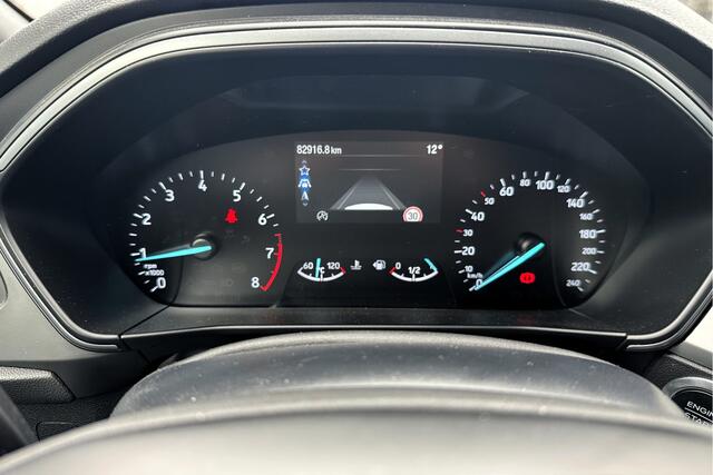 Ford FOCUS 1.0 EcoBoost mild Hybrid ST Line | Winter pack