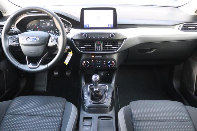 Ford FOCUS Wagon 125PK EcoB. Trend Edition Carplay-android/Camera/Winter-pack/Parkeerhulp