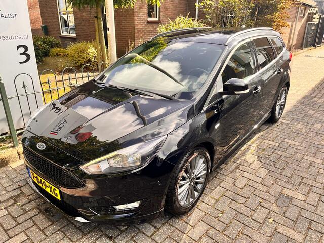 Ford FOCUS Wagon 1.0 ST-Line