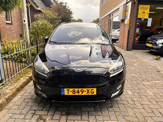 Ford FOCUS Wagon 1.0 ST-Line