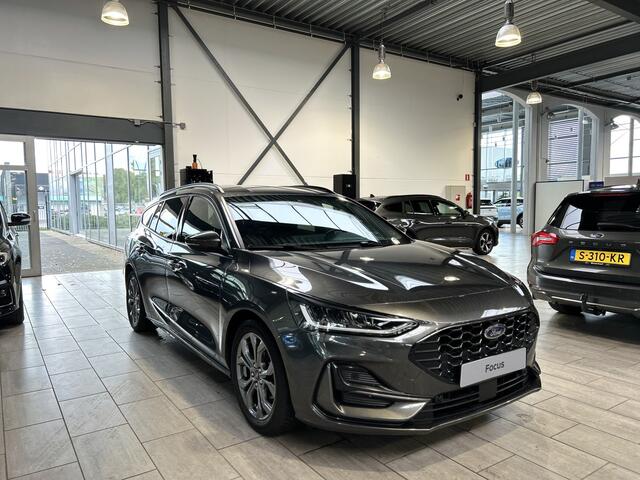 Ford FOCUS Wagon EcoBoost Hybrid 125 pk ST Line | Winter Pack | 4 seiz. banden | Navi | Clima | Cruise | Dr. loos Apple Carplay