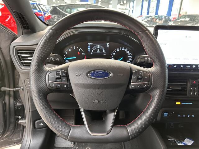 Ford FOCUS Wagon EcoBoost Hybrid 125 pk ST Line | Winter Pack | 4 seiz. banden | Navi | Clima | Cruise | Dr. loos Apple Carplay