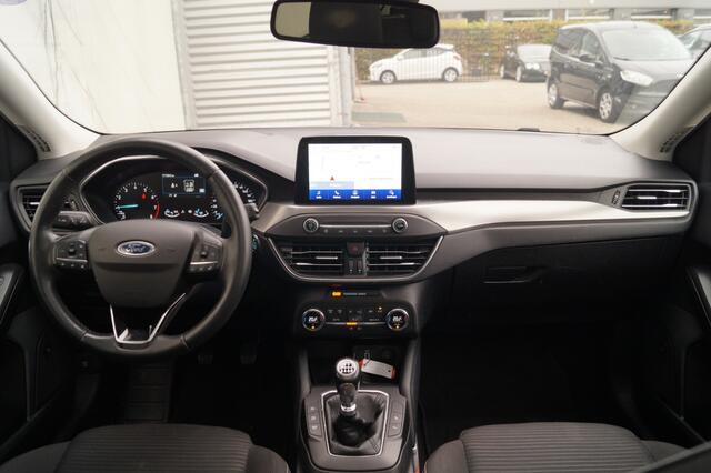 Ford FOCUS Wagon 1.0 EcoBoost 125pk Titanium Business -PANO-TREKHAAK-