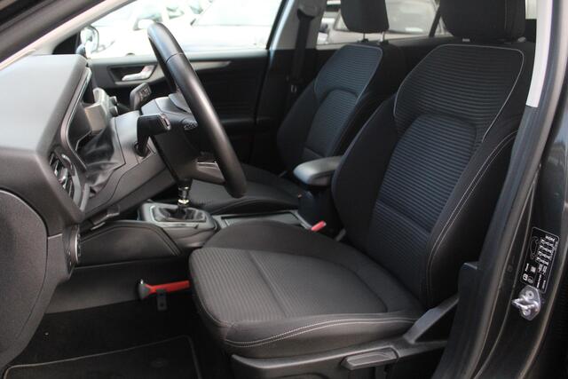 Ford FOCUS Wagon 1.0 EcoBoost Hybrid Titanium X Business