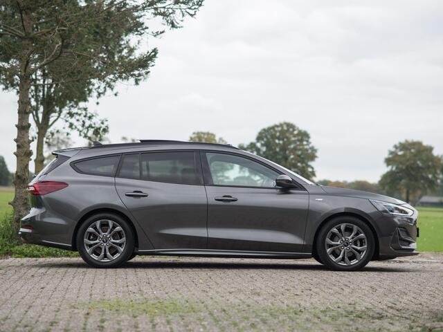Ford FOCUS Wagon 1.0 Hybrid 155PK ST Line X Pano Virtual Keyless Trekhaak