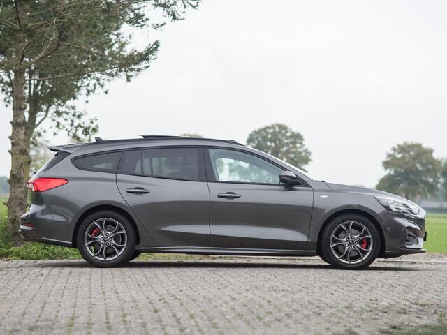 Ford FOCUS Wagon 1.5 EcoBoost ST Line Business Pano ACC Keyless