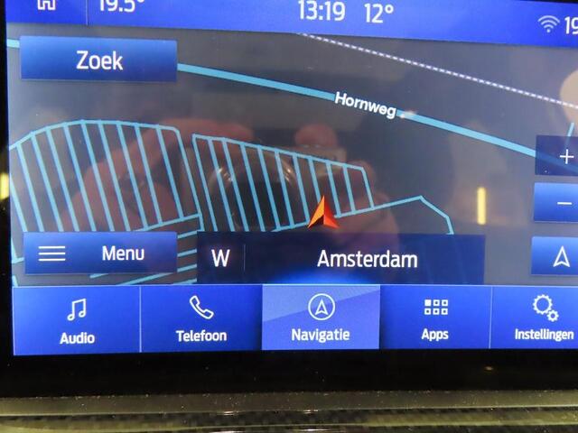 Ford FOCUS 1.0 EcoB Hybrid ST Line X Panoramadak Camera Winter Design pack Full LED 5drs Dealeronderhouden