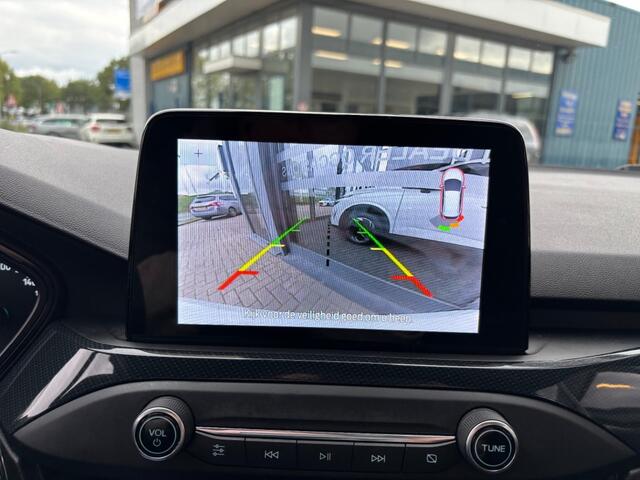 Ford FOCUS 1.0 ECOBOOST ST-LINE AUTOMAAT NAVI LMV PDC-CAMERA WINTERPACK