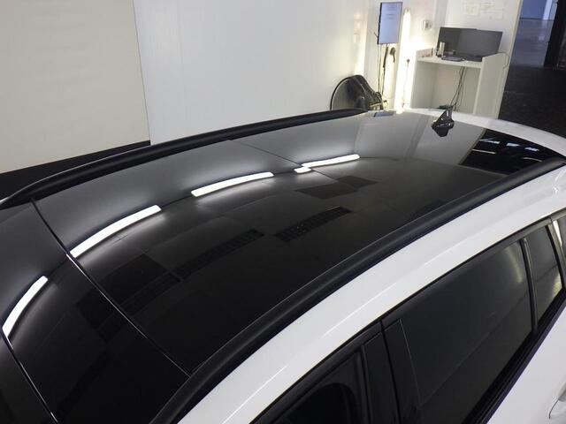 Ford FOCUS 1.0 EcoB Hybrid Active X Panoramadak Camera Half Leer Stoelverwarming Privacy Glass Wagon Dealeronderhouden