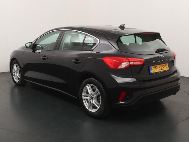 Ford FOCUS EcoBoost 100PK Trend Edition | 100% Dealer onderhouden | Cruise | Apple/Android CarPlay | Park Sens. V+A