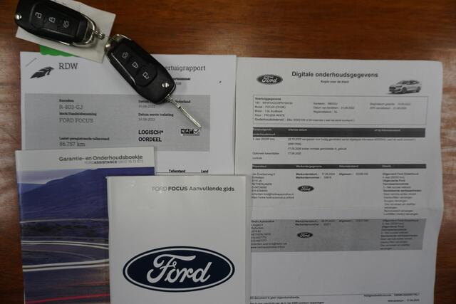 Ford FOCUS Wagon 1.0 EcoBoost 125PK Hybrid Connected/Comfortstoel/ Trekhaak afneembaar.