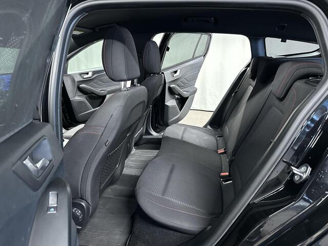 Ford FOCUS Wagon 1.5 EcoBoost ST Line Business Automaat | 182 PK | Navi | LED