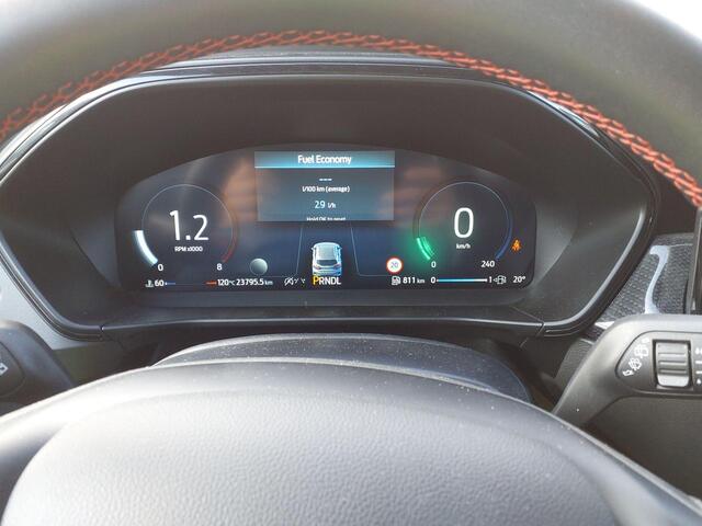 Ford FOCUS Wagon 1.0 EcoBoost Hybrid ST Line X 155pk | Trekhaak afneembaar | Panoramadak | Bang&Olufsen | Adaptive cruise control | Winter Pack | All season banden | Camera