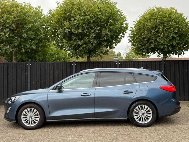 Ford FOCUS Wagon 1.0 EcoBoost Titanium Business
