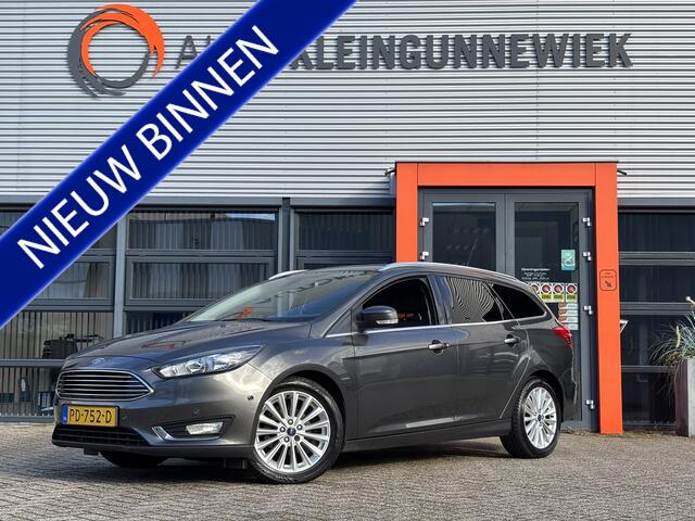 Ford FOCUS Wagon 1.0 Titanium / Allseason Banden / Trekhaak / Airco / Parkeersensoren Voor + Achter /
