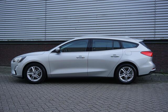 Ford FOCUS Wagon 1.0 EcoBoost 125PK Hybrid Ed.Business/Trekhaak/ Camera/1e Eigenaar.
